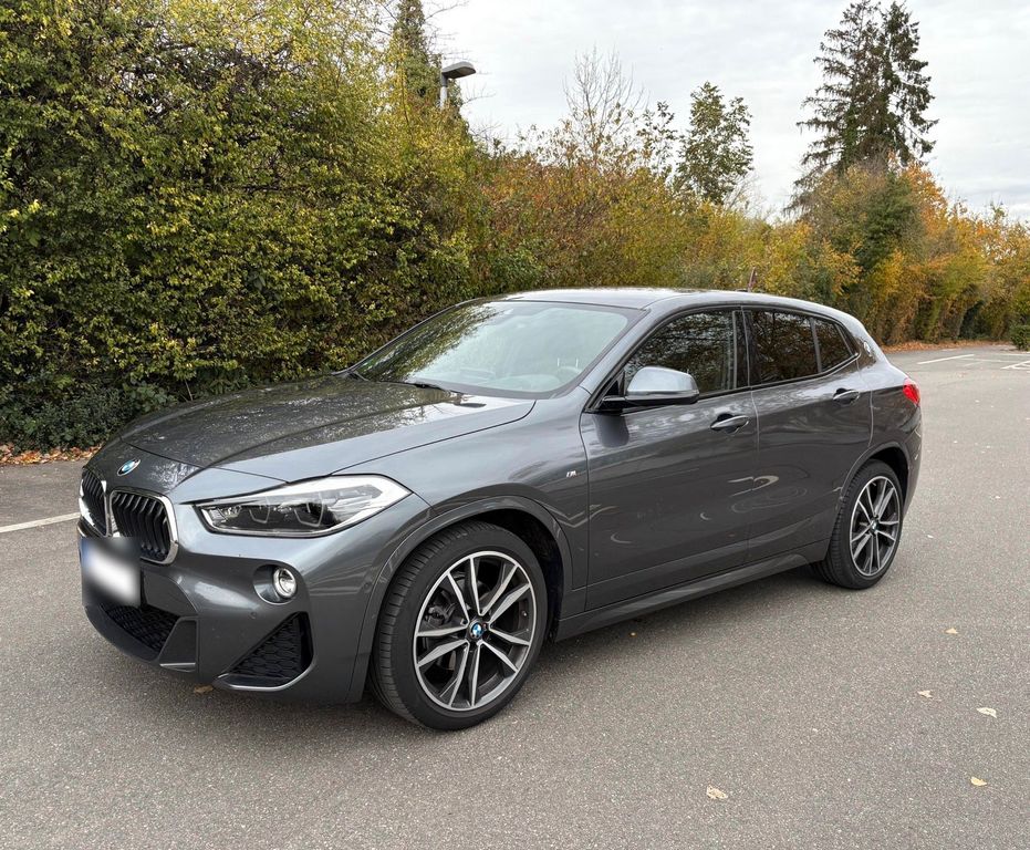 Image of BMW X2