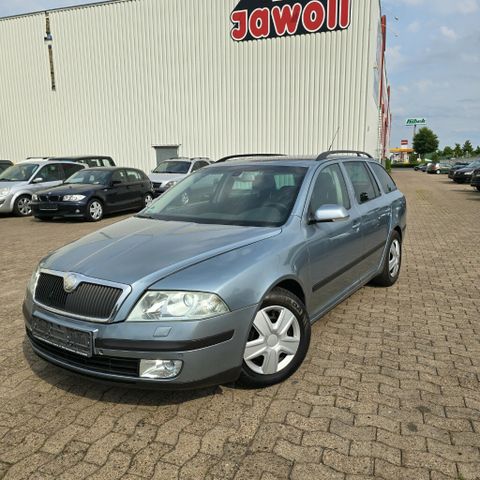 Skoda Octavia 2,0i TÜV 10.26 AUTOM NAVI XENON AHK KLIM