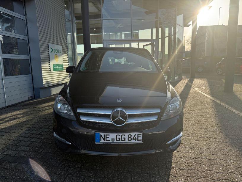 Mercedes-Benz B 250E +Navi+Klimaauto.+Tempo+