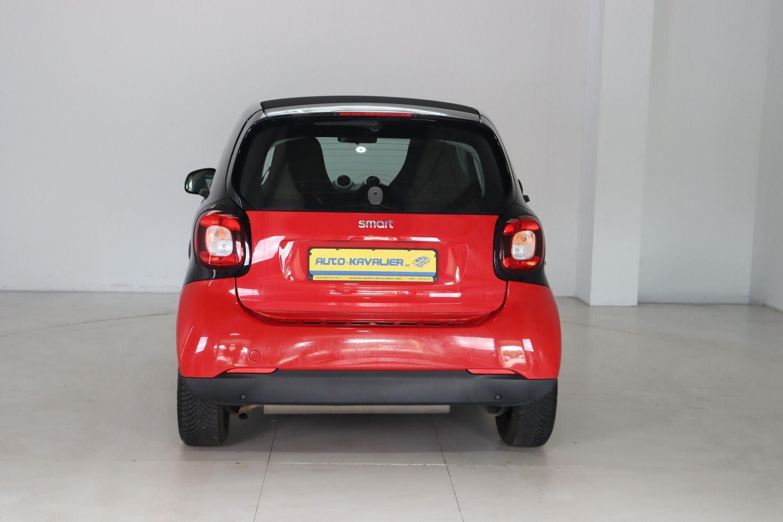 Fahrzeugabbildung Smart fortwo coupe * Navi * 1. Hand * HU/AU bis 04.27