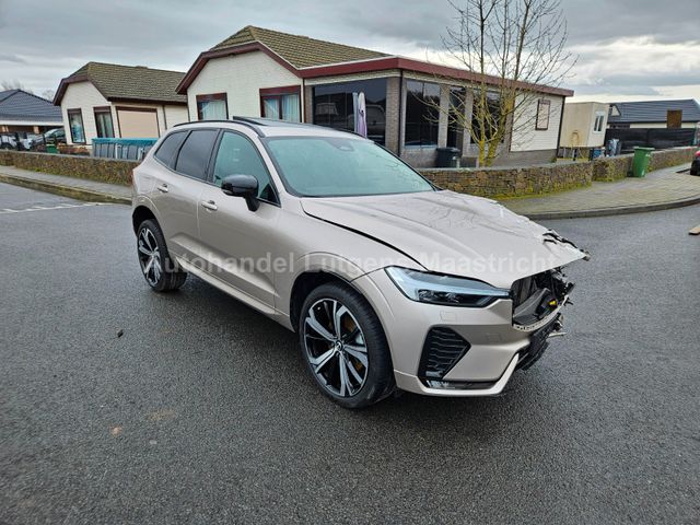 Volvo XC 60 Plus Dark 2WD Diesel