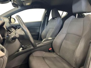 Toyota C-HR - 7