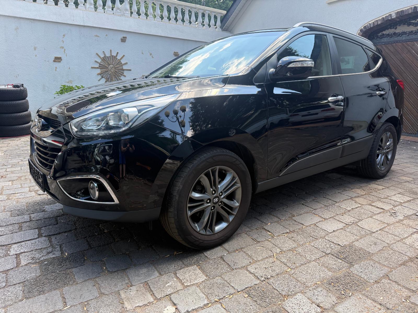 Hyundai ix35 Style AWD 2Hd Leder Navi Xenon Scheckh TOP