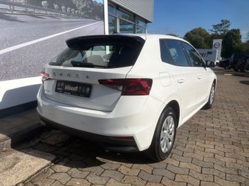 Fahrzeugabbildung SKODA Fabia 1.0TSI Essence LED Klima Temp DAB PDC uvm