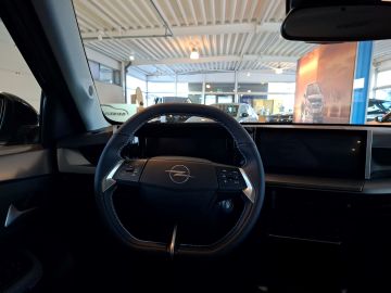 Bild 14 Opel Frontera GS 7-Sitzer Navi Digitales Cockpit LED