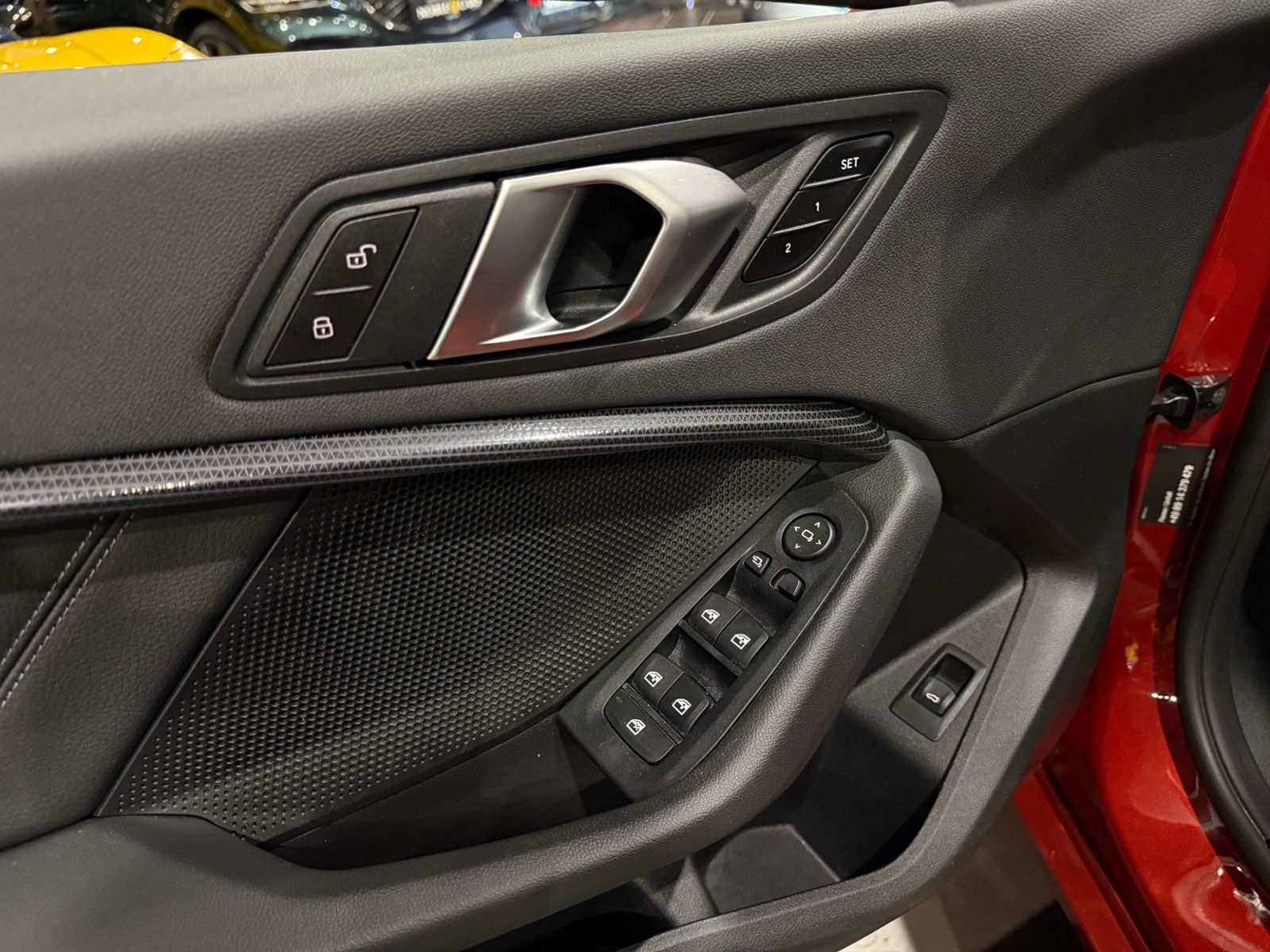 Fahrzeugabbildung BMW 120 i Advantage PANO AHK LED NAVI