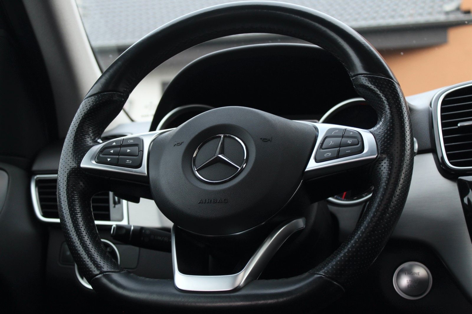 Mercedes-Benz GLE 43 AMG 1.HAND! MB-Scheckheft! COMAND GSD 20" foto 17