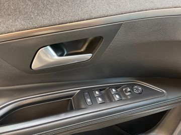 Peugeot 5008 Crossway *1.HAND*19%MWST*7.SITZER*ALCANTARA
