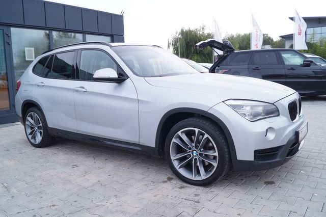 BMW X1 xDrive 28i AUTOMATIK Bi-Xen Pano-D Sport Line