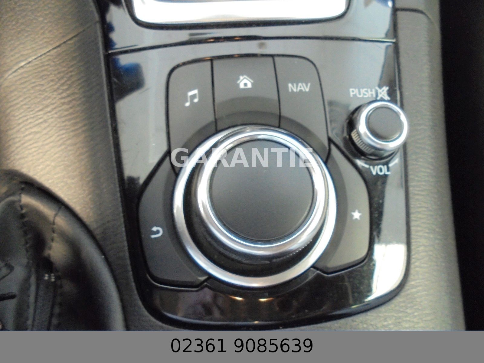 Fahrzeugabbildung Mazda 3 Lim. Sports-Line Klima/Leder/Navi/Xenon/Head U