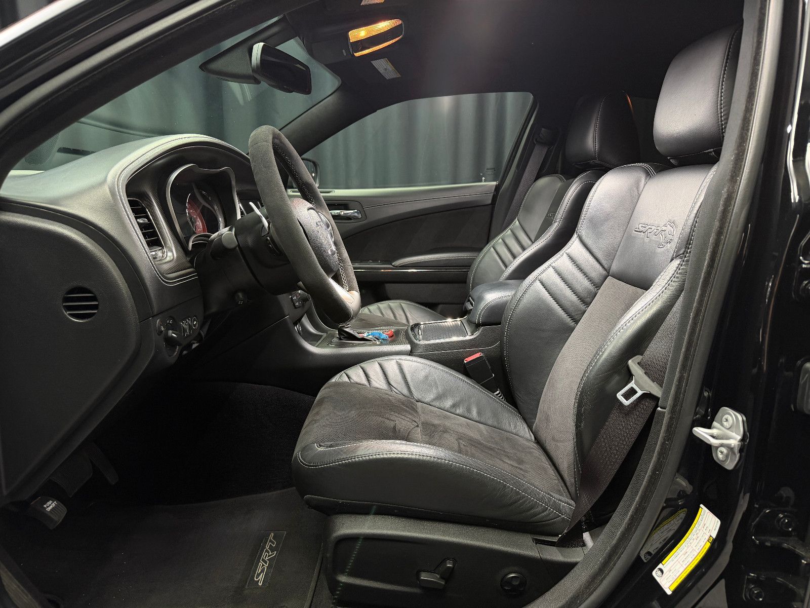 Fahrzeugabbildung Dodge Charger SRT Hellcat|WIDEBODY|U-FREI|D-FZG|H&K