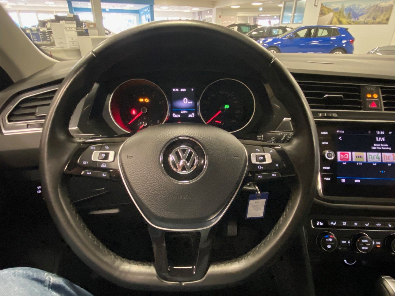 Fahrzeugabbildung Volkswagen Tiguan 1.4 TSI DSG 4MOTION Comfortline+ACC+AHK++