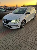 Renault Megane Komilimousine - Renault Megane mit Diesel-Antrieb: Limousine, Automatik