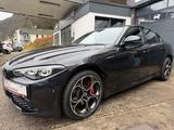 Alfa Romeo Giulia Veloce Q4 / 1.HAND/GARANTIE/MwSt. - Alfa Romeo Giulia veloce mit Benzin-Antrieb