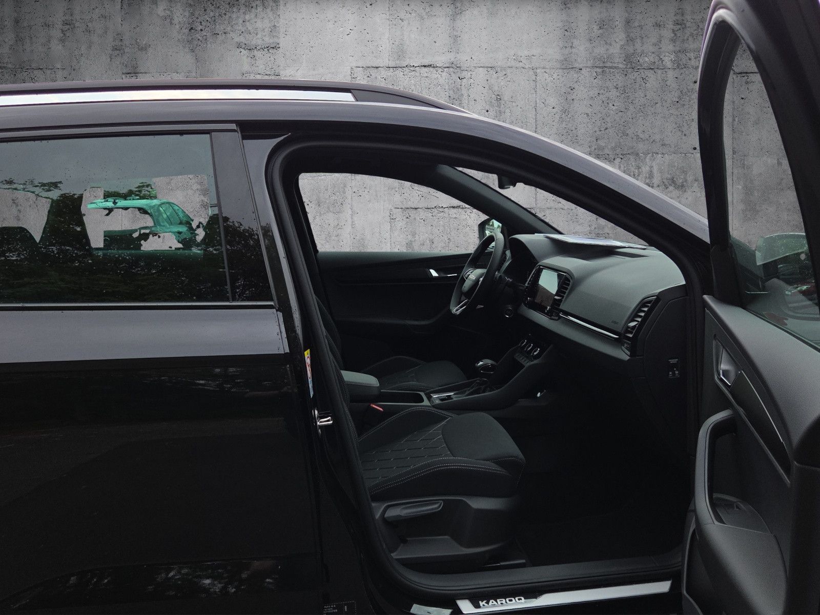 Karoq Sportline 1.5 TSI ACT DSG Pano RFK AHK