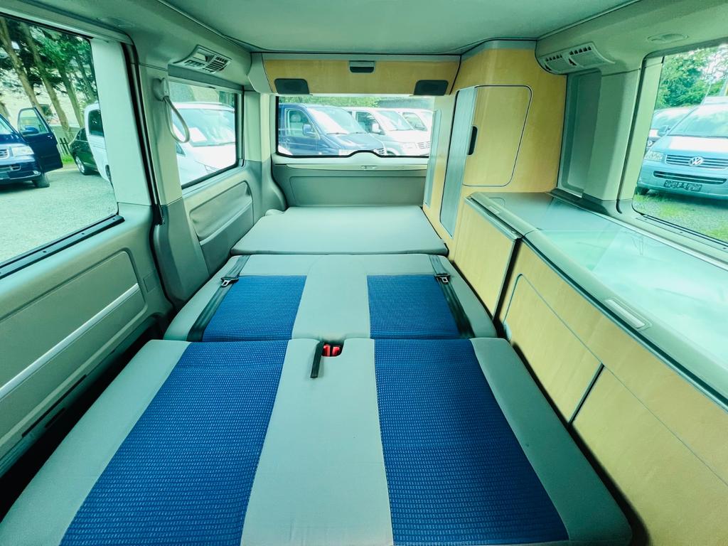 Volkswagen T5 California