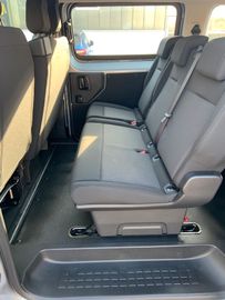 Bild 13 Opel Vivaro Kombi XL 9 Sitze 8 AT 5 Jahre Garantie