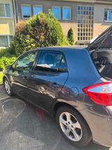 Toyota Auris 1.6 | 72.667 km | 2. Hand | H... - Toyota Auris Gebrauchtwagen in Köln