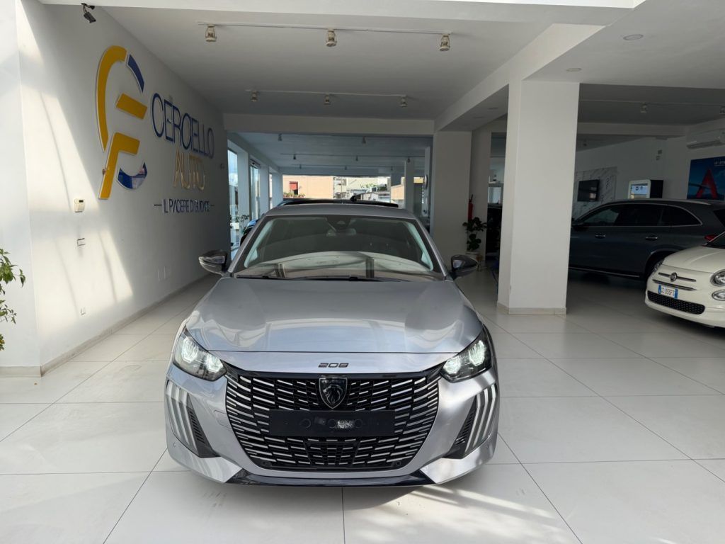 Peugeot 208 Hybrid 110 e-DCS6 Allure da €199,00  imagem 3