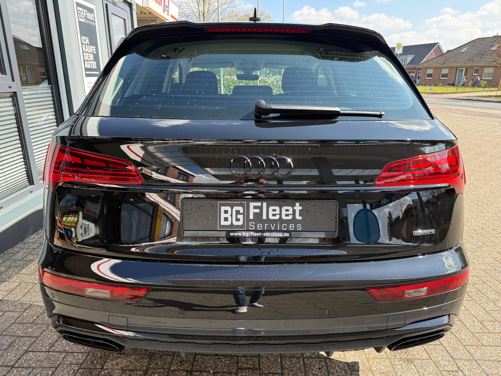 Audi Q5 45 TFSI quattro S line Navi Kamera LED  Akust foto 4