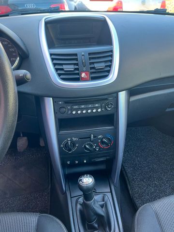 Peugeot 207 CC Cabrio-Coupe Filou Bild 13