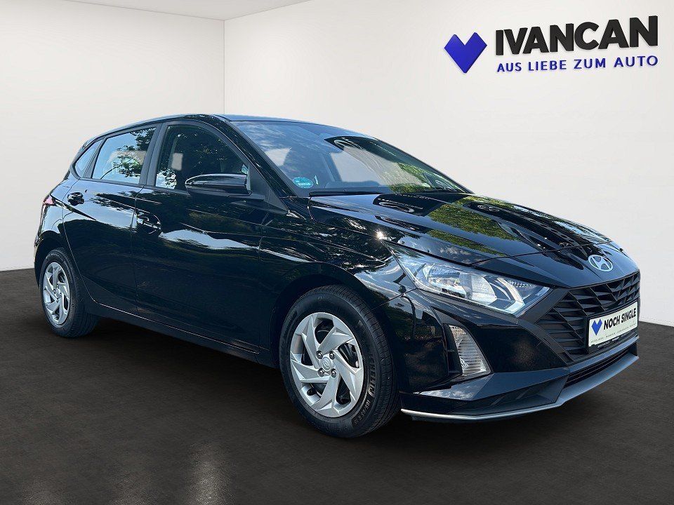 Fahrzeugabbildung Hyundai i20 1.2i 79PS Select