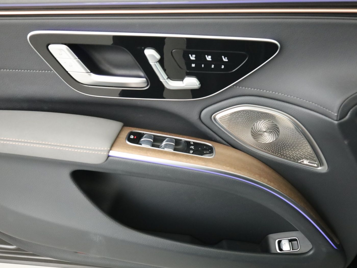 Mercedes-Benz EQS 450 AMG-Line Airmatic Sitzklima 360°Kamera foto 20
