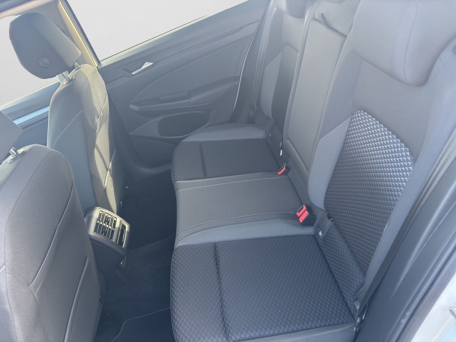 Volkswagen Golf - Bild 15