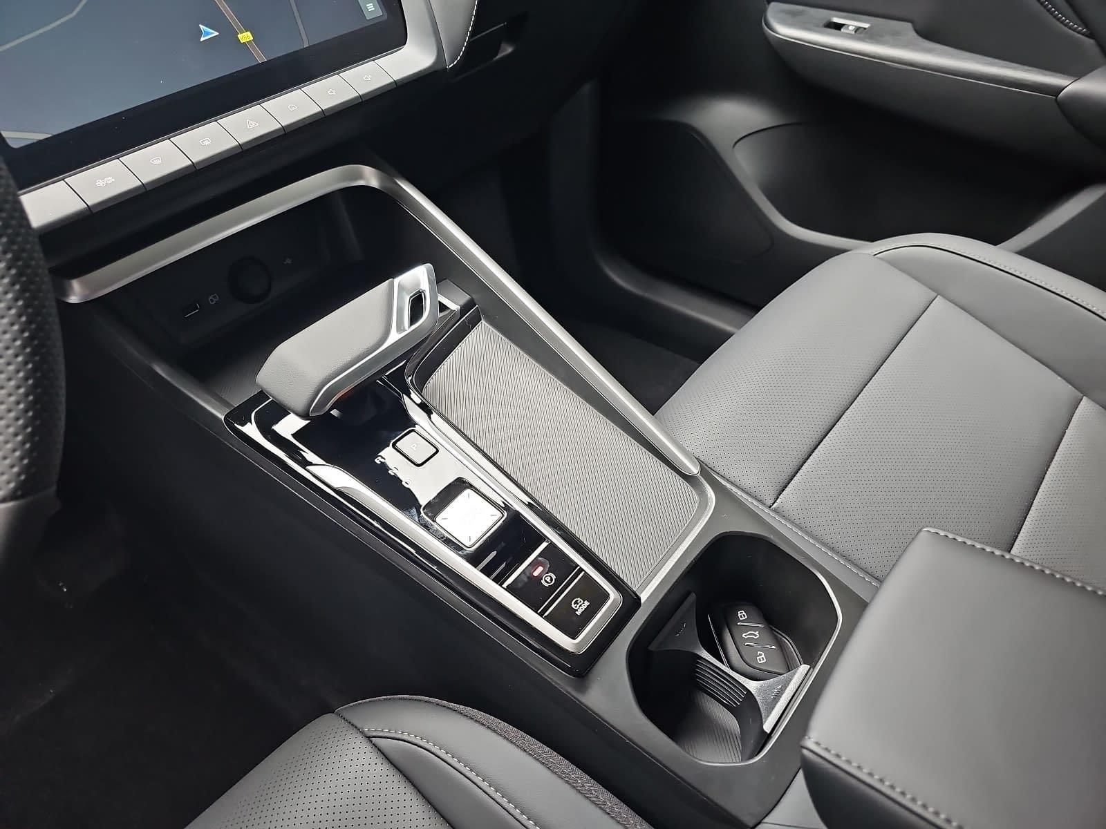 MG ZS - Bild 13