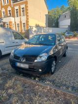 Renault clio 1,2 #Tüv ,KLIMA# - Renault Clio aus 2002: 1.2