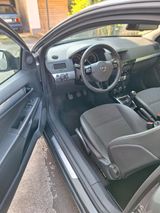 Opel Astra GTC - Opel Astra aus 2010: Gtc