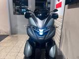 Yamaha Tricity 300 *tiefer Sitz*Topcase* - YAMAHA TRICITY