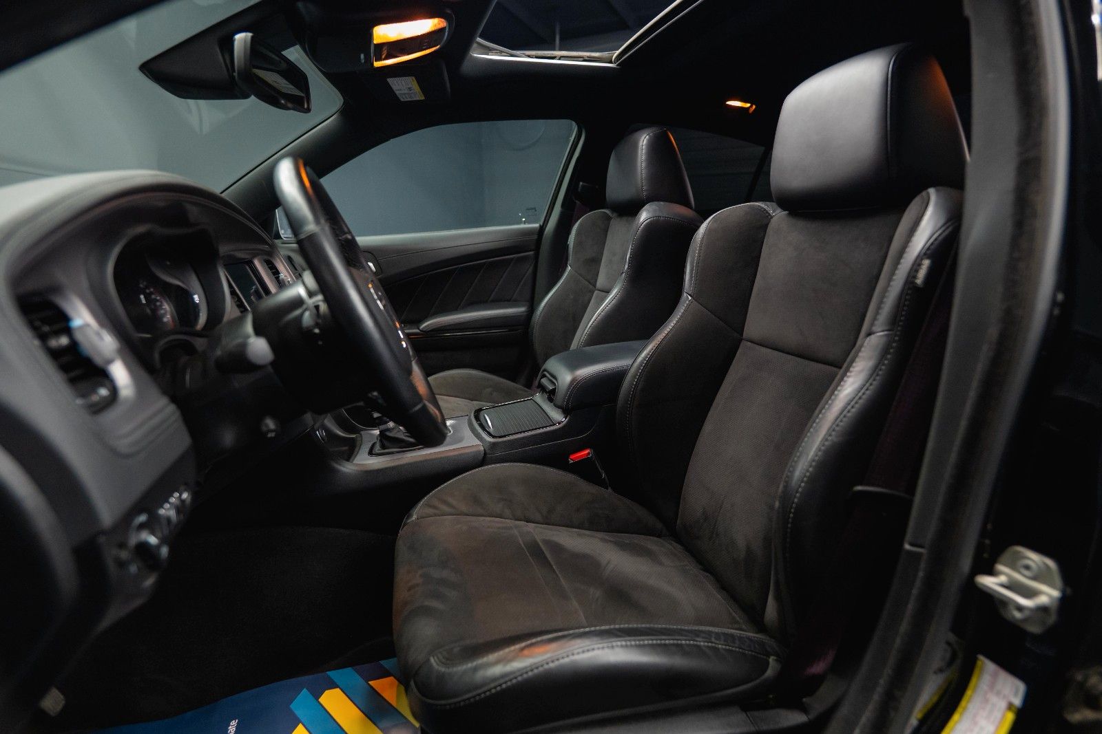Fahrzeugabbildung Dodge Charger 3.6 4x4 GT Performance FULL Options 19%