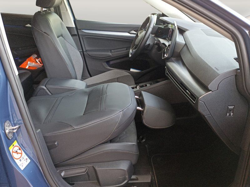 Fahrzeugabbildung Volkswagen Golf VIII 1.5 eTSI Goal DSG