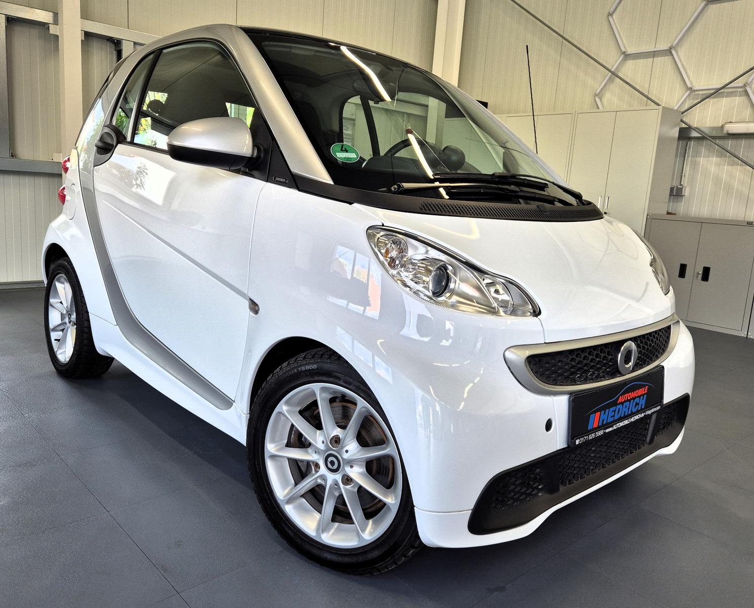 Smart ForTwo coupe Micro Hybrid Drive|KLIMA|SITZHEIZUN