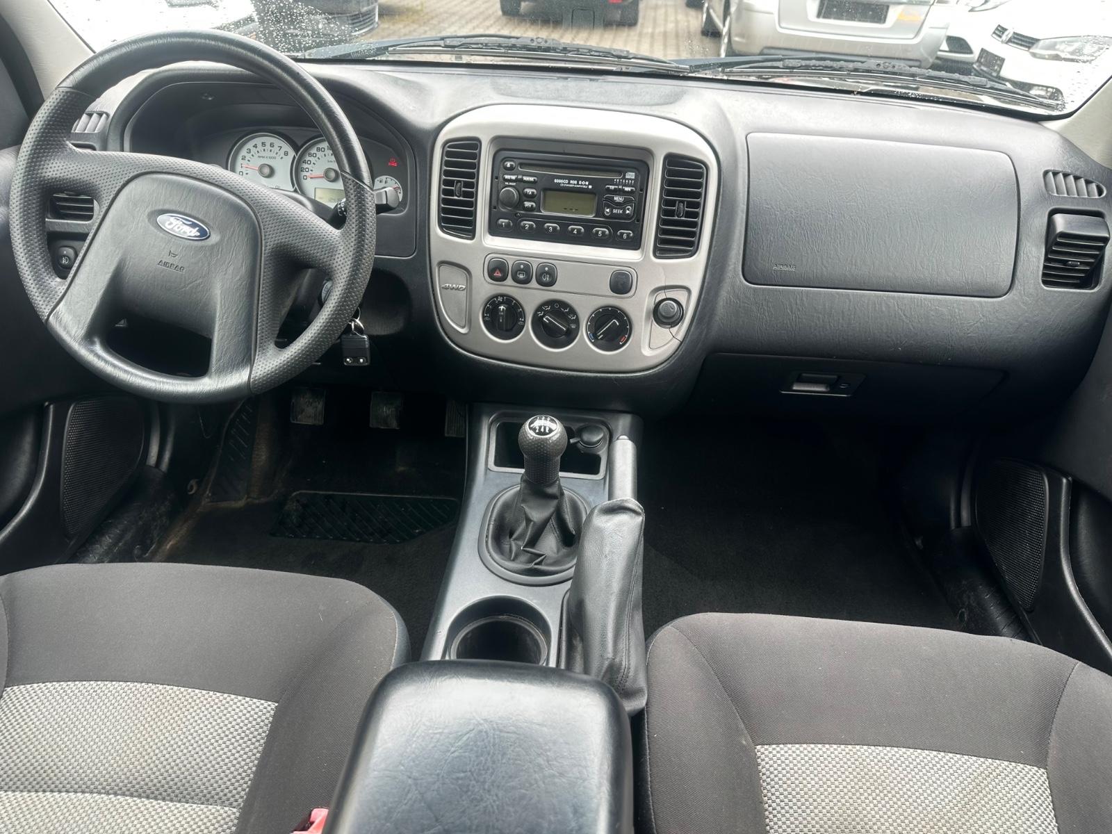 Ford Maverick 2005 — photo 7