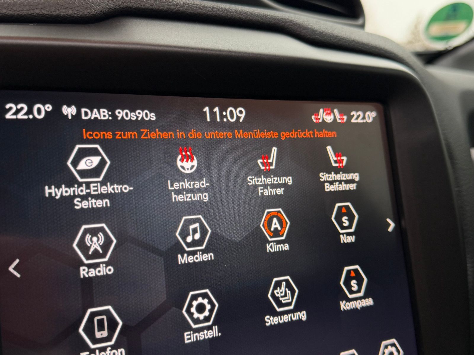 Fahrzeugabbildung Jeep Renegade Longitude Mild-Hybrid FWD/PANO/NAVI/KAM