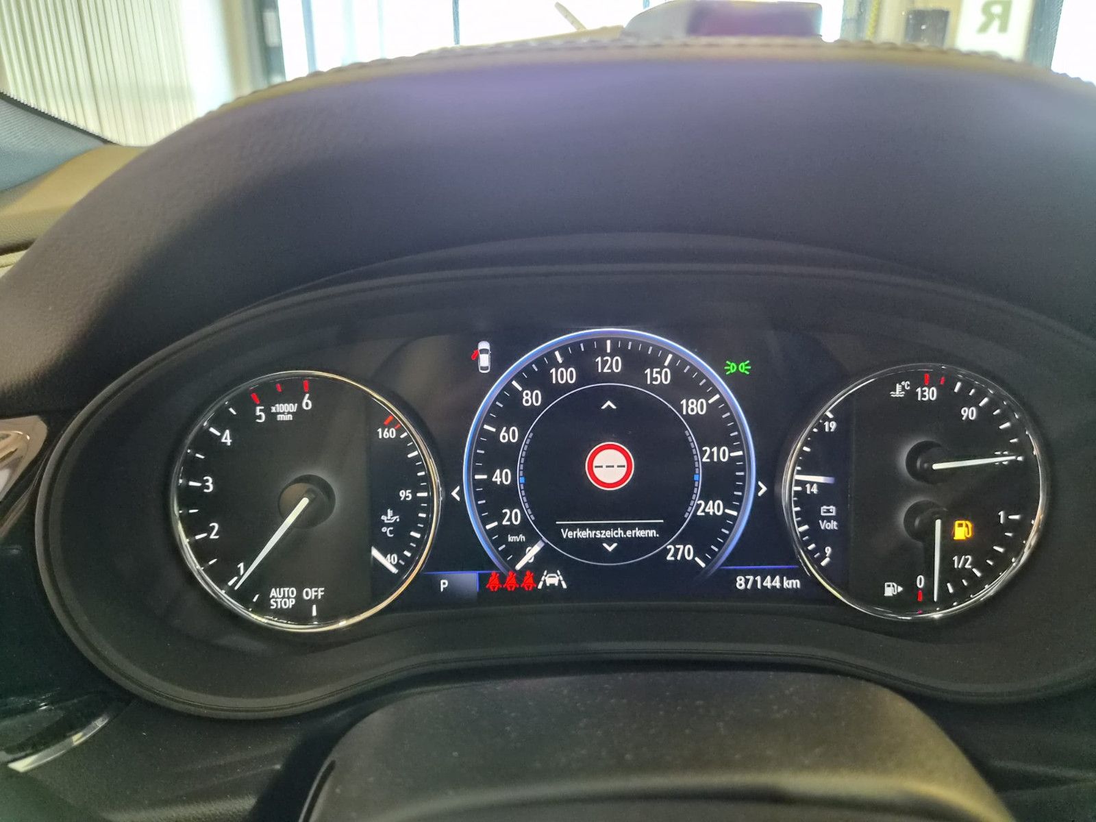 Fahrzeugabbildung Opel Insignia B Sports Tourer Elegance / ERGOSITZ /