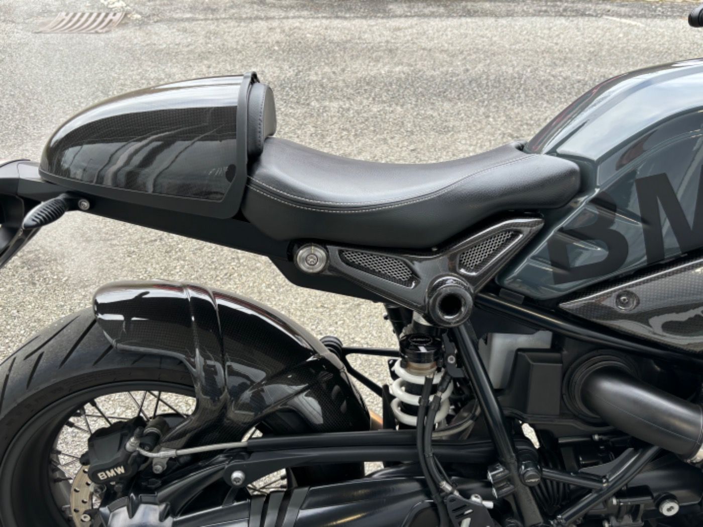 Fahrzeugabbildung BMW R nine T Pure schöner Umbau Akrapovic