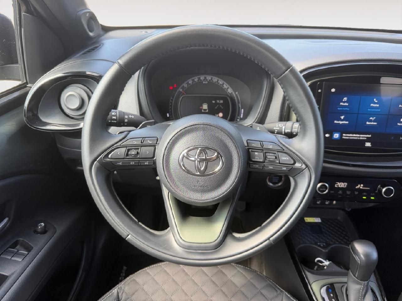 Fahrzeugabbildung Toyota Aygo X Explore