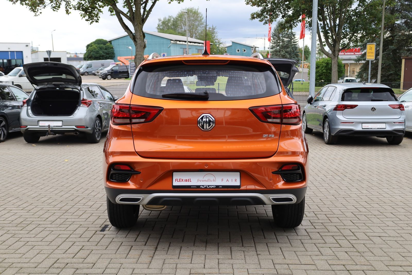 MG ZS