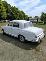 Mercedes-Benz Ponton 180 - Mercedes-Benz mit Benzin-Antrieb: 180 Ponton