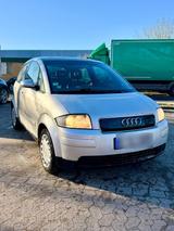 Audi Verkaufe Audi A2 1.4 Benzin, Baujahr 09/2027 - Audi A2 in Hannover