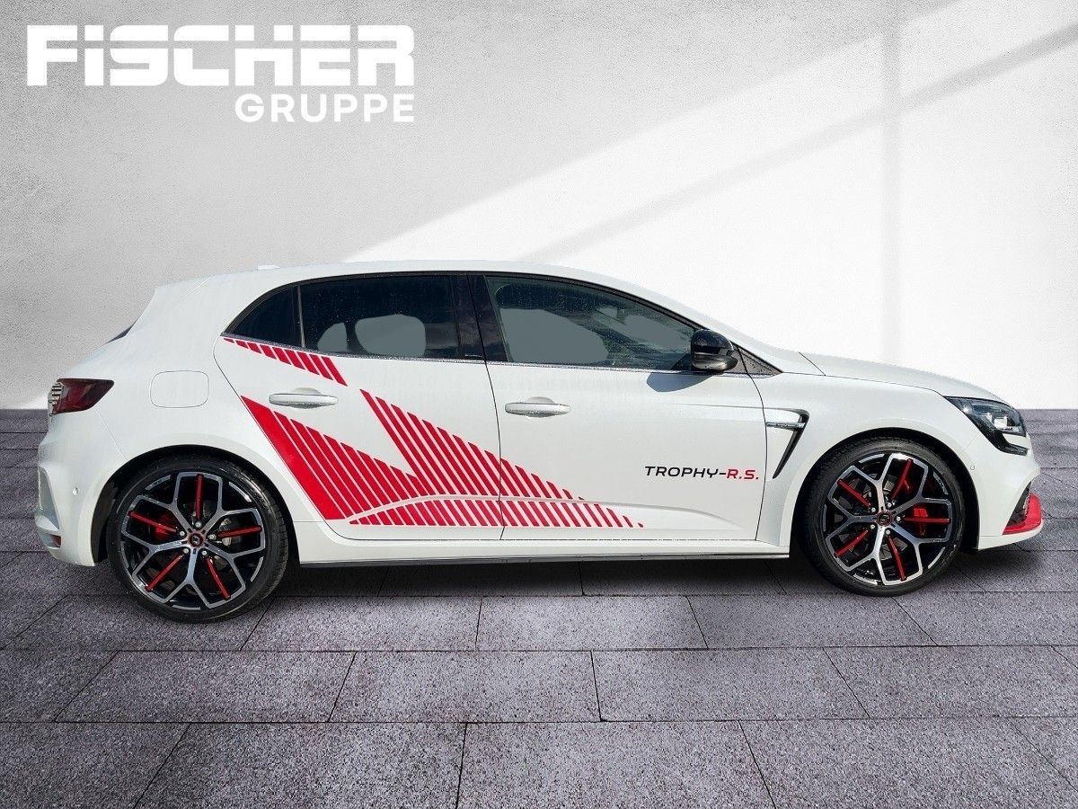 Fahrzeugabbildung Renault Megane R.S. TROPHY TCe 300 EDC R.S. Monitor HUD - mit KI generiert/bearbeitet