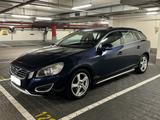 Volvo V60 Kinetic AUT.1HAND~XENON~NAVI~SHZ~KAMERA~ - Volvo V60 in Mainz