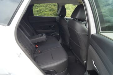 Hyundai Tucson  Hybrid NAVI-LED-KRELL-ELEKTR.HECKKLAPPE-