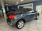 Audi Q2 35 TDI advanced - Audi Q2 mit Diesel-Antrieb: Geländewagen