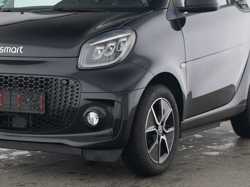 Fahrzeugabbildung Smart smart EQ cabrioEXCLUSIVE*22kW*LED*Kamera*Allwett