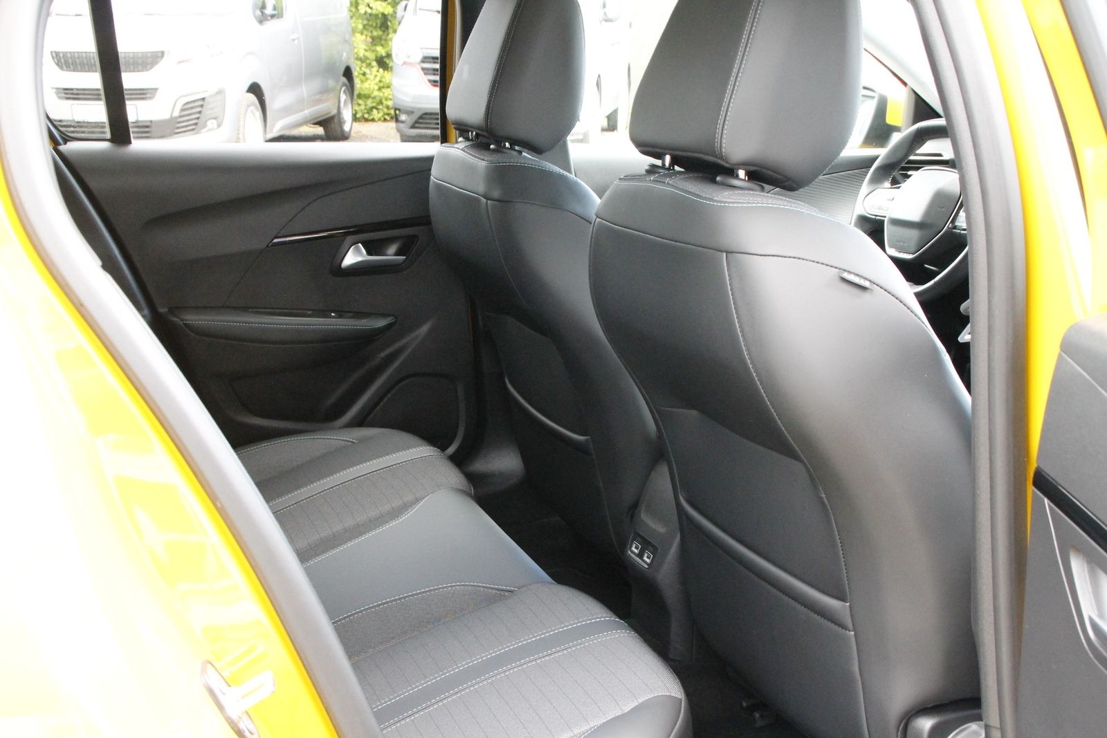 Fahrzeugabbildung Peugeot 208 (P2) Allure
