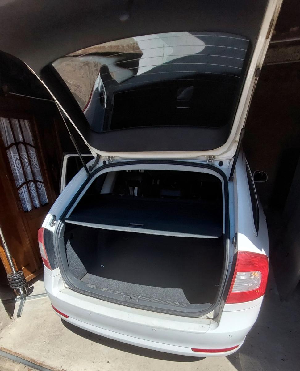 Skoda Octavia 2012 — engine 1.798 cm³, 160 HP (118kW)